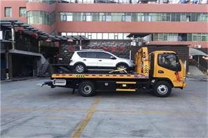 云城汽车紧急补胎换胎救援